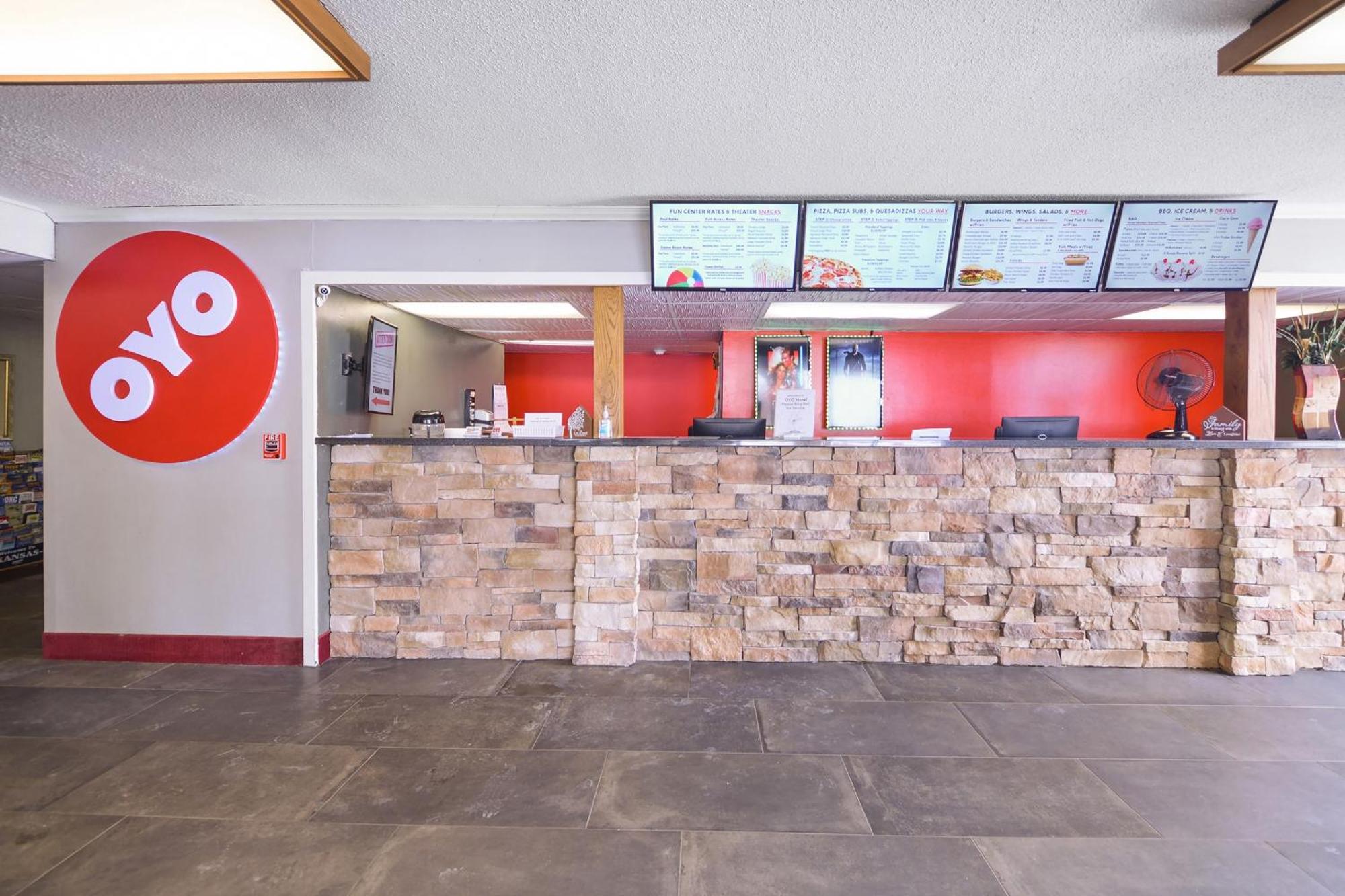 Oyo Hotel Goodland Ks Hwy 24 Exterior photo