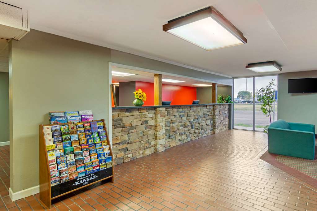 Oyo Hotel Goodland Ks Hwy 24 Interior photo